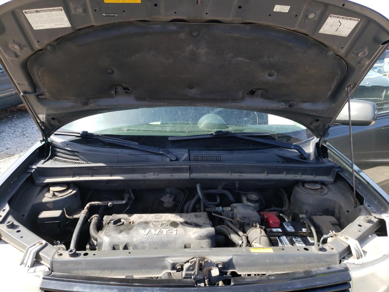 Photo 7 from auction – 2005 SCION XB with VIN JTLKT324250210645