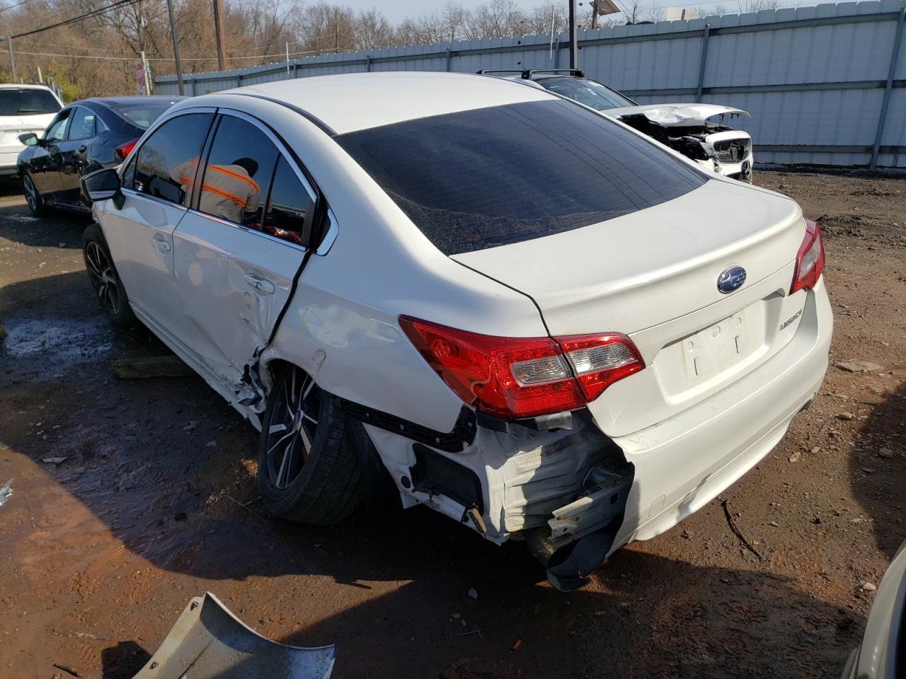 Photo 3 from auction – 2016 SUBARU LEGACY 2.5 with VIN 4S3BNAA66G3009054