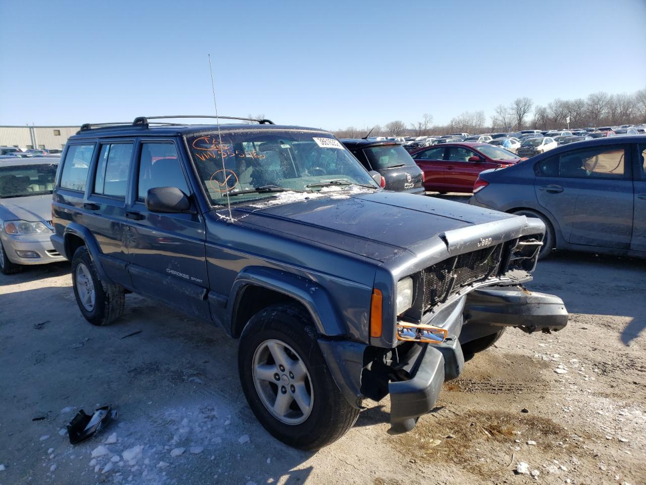 JEEP CHEROKEE S 2001 with VIN 1J4FF48S01L555482 - Photo from auction