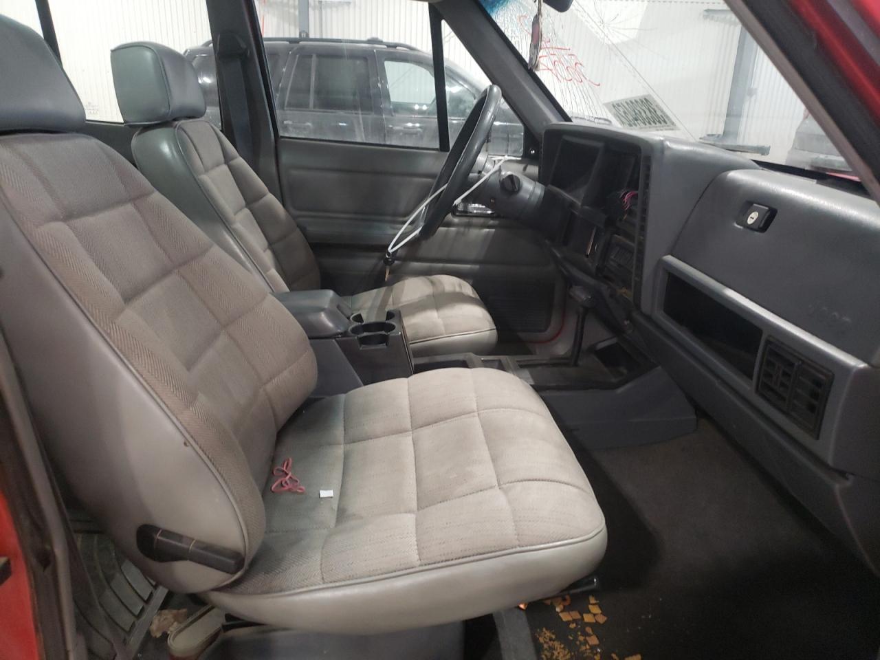 Photo 5 from auction – 1993 JEEP CHEROKEE S with VIN 1J4FT68S1PL605657