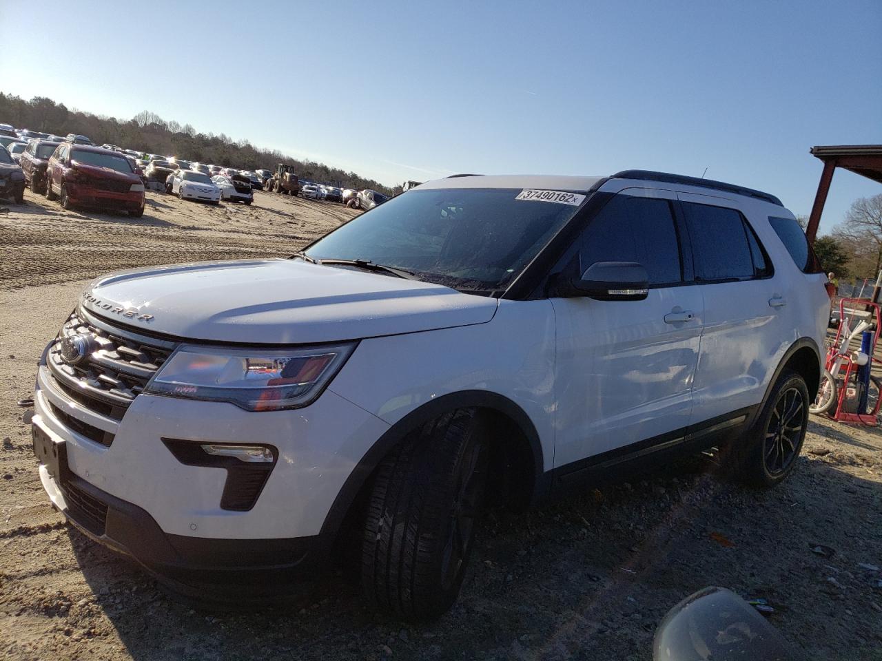 Photo 2 from auction – 2018 FORD EXPLORER X with VIN 1FM5K8D8XJGB74211