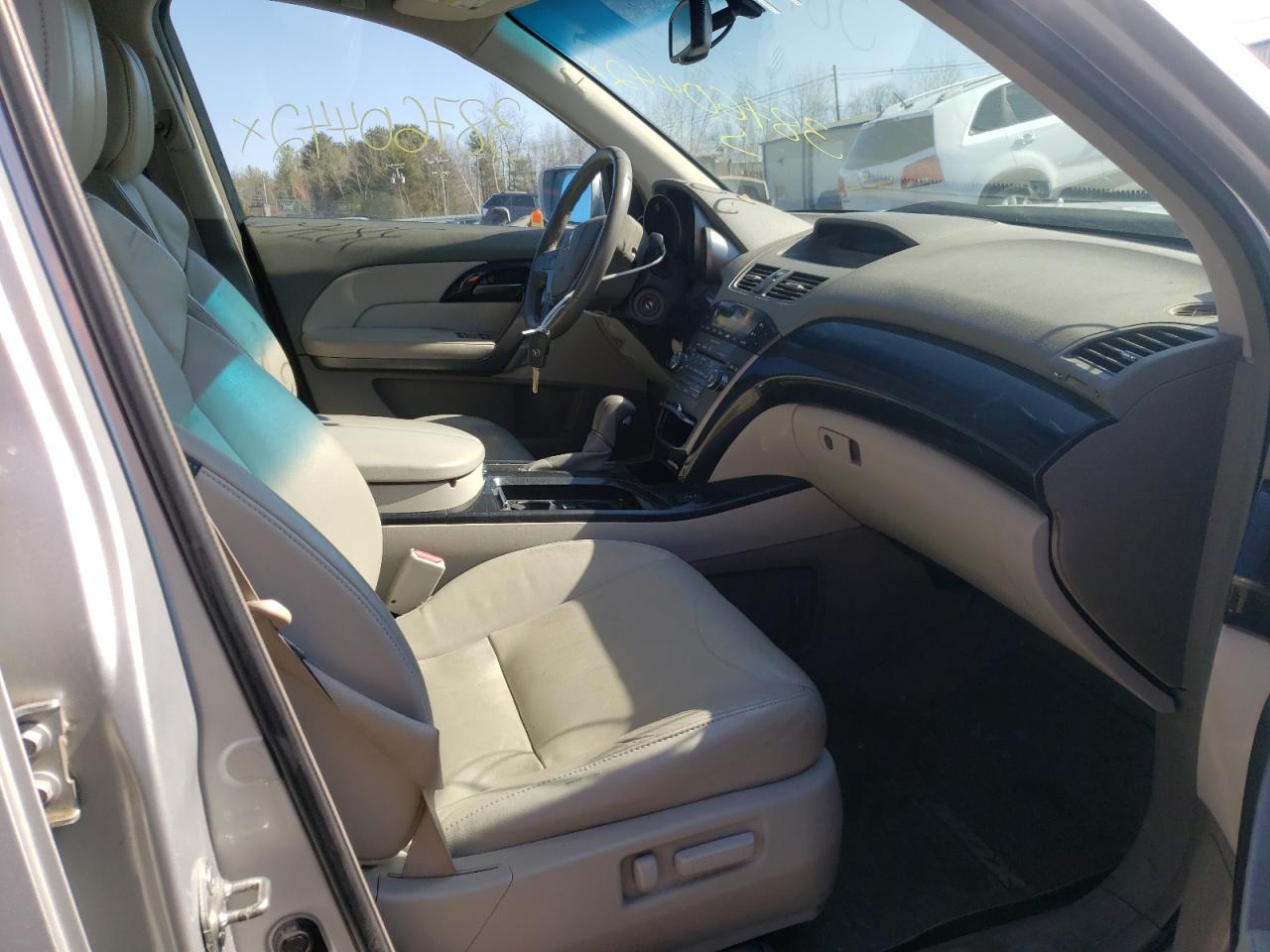 Photo 5 from auction – 2009 ACURA MDX with VIN 2HNYD28289H519681