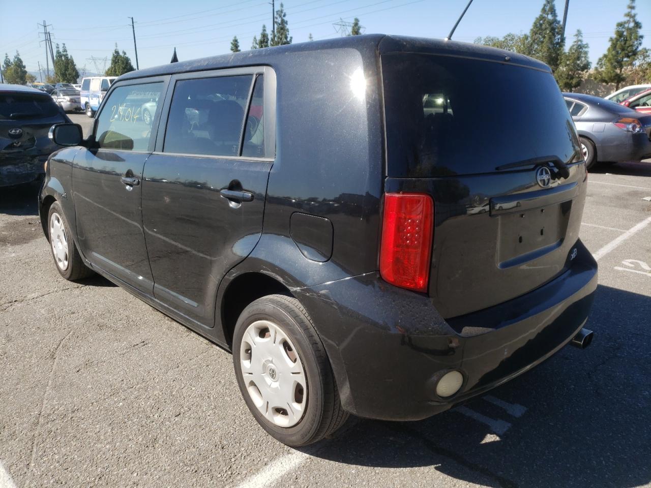 Photo 3 from auction – 2008 SCION XB with VIN JTLKE50E981018493