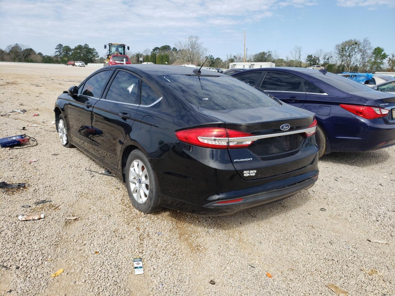 Photo 3 from auction – 2017 FORD FUSION S with VIN 3FA6P0G76HR402048