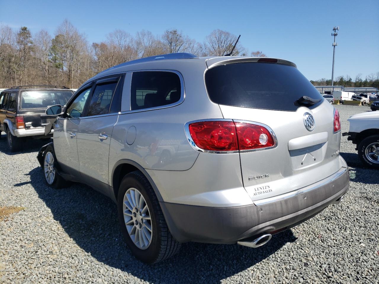 Photo 3 from auction – 2008 BUICK ENCLAVE CX with VIN 5GAER23738J258701