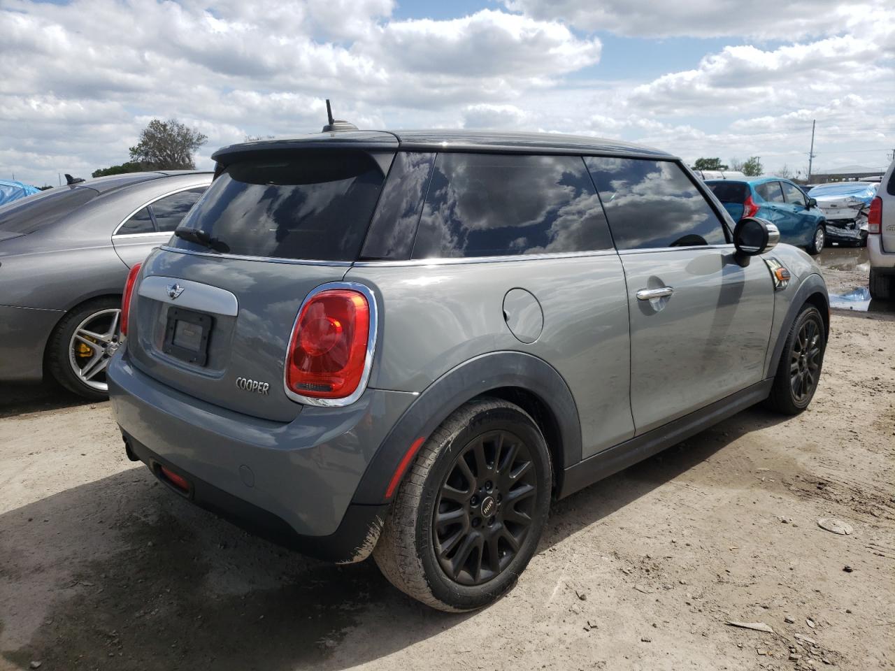Photo 4 from auction – 2015 MINI COOPER with VIN WMWXM5C57F3A58380