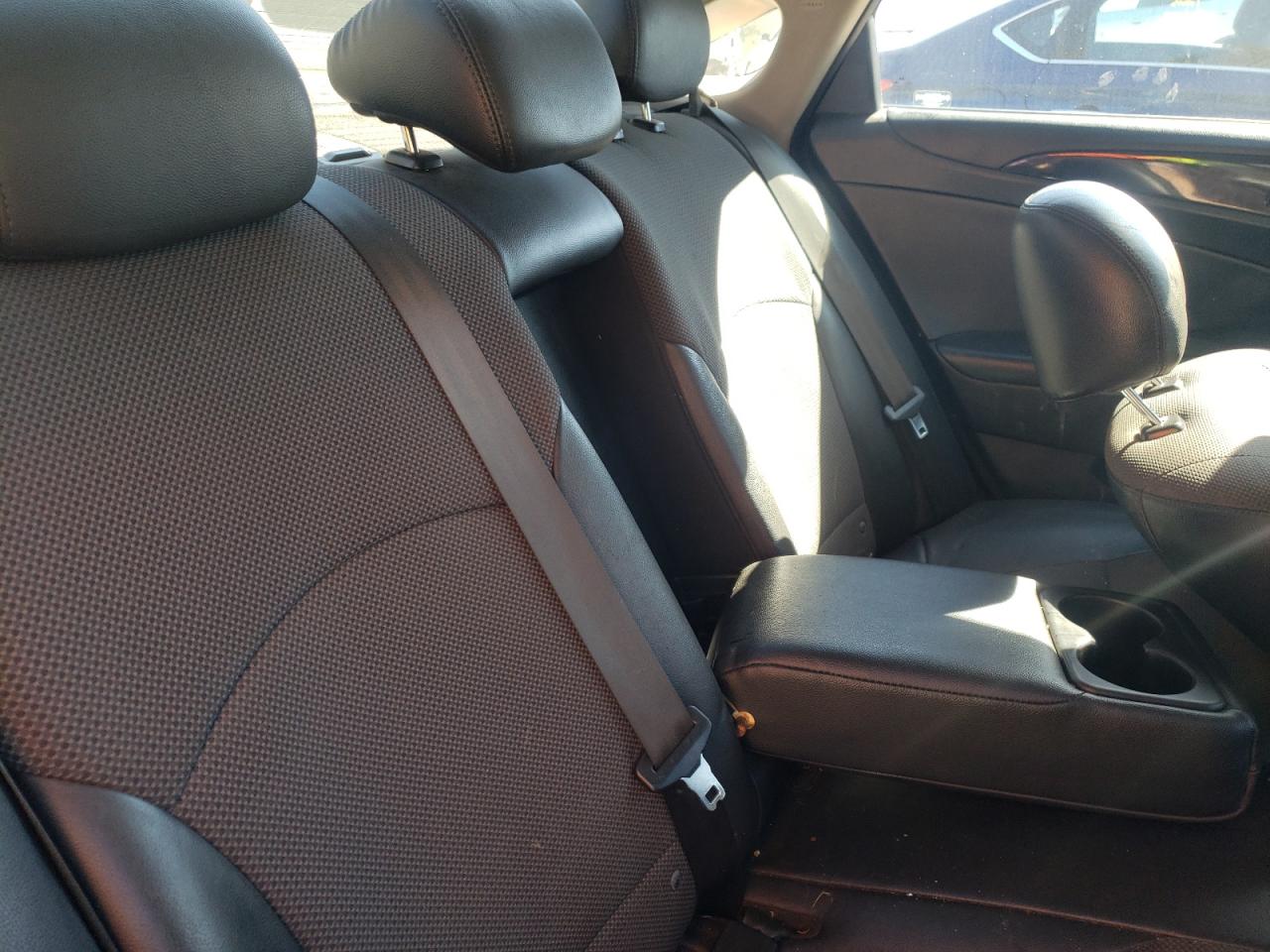 Photo 6 from auction – 2014 HYUNDAI SONATA SE with VIN 5NPEC4AC9EH814686