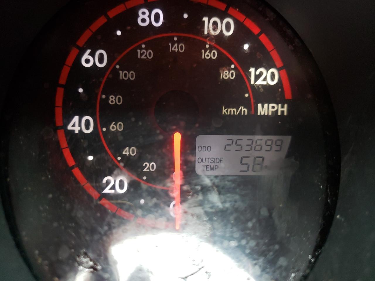 Photo 8 from auction – 2006 PONTIAC VIBE with VIN 5Y2SL65896Z449764