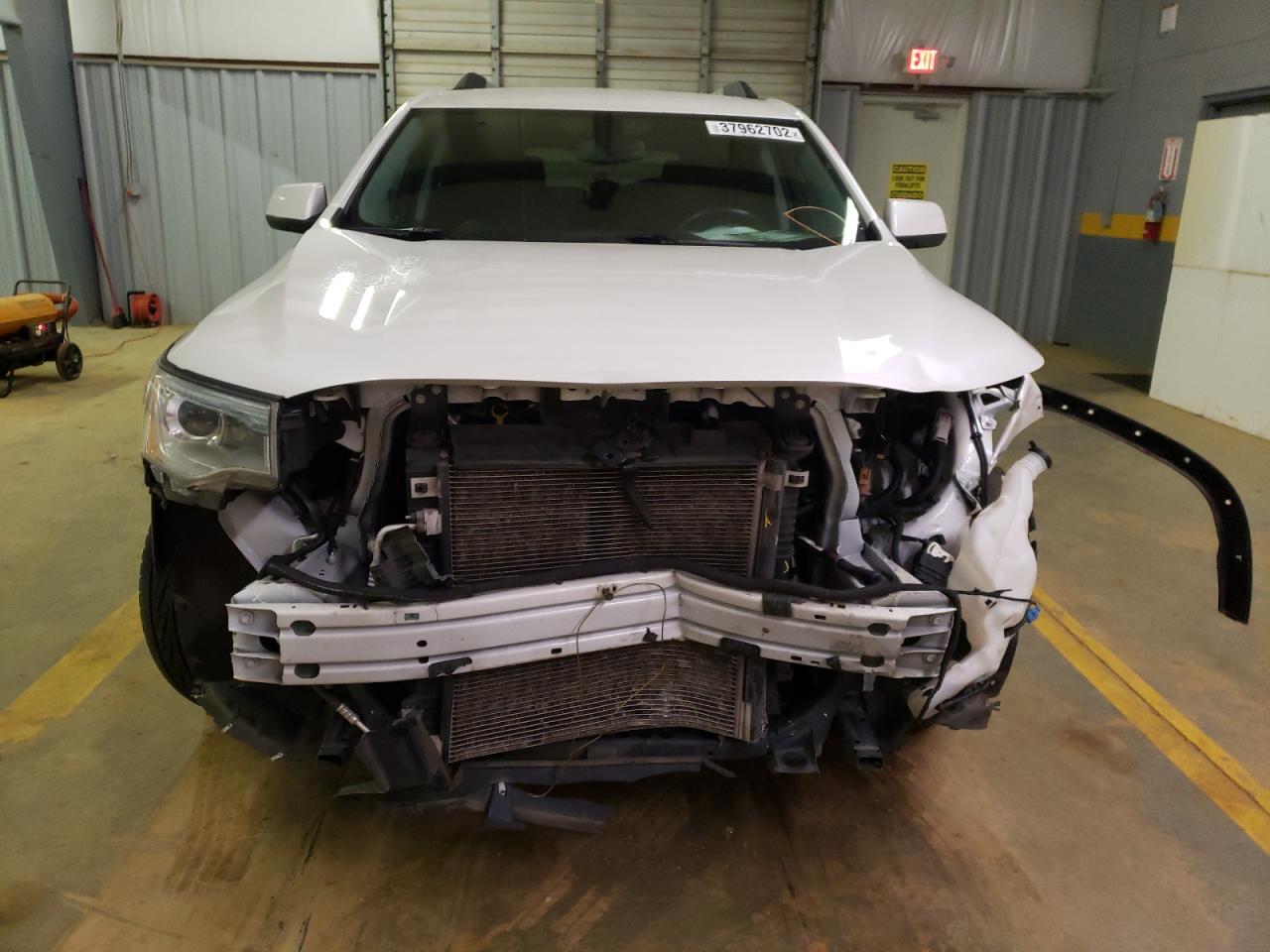 Photo 9 from auction – 2018 GMC ACADIA SLT with VIN 1GKKNULS1JZ109793