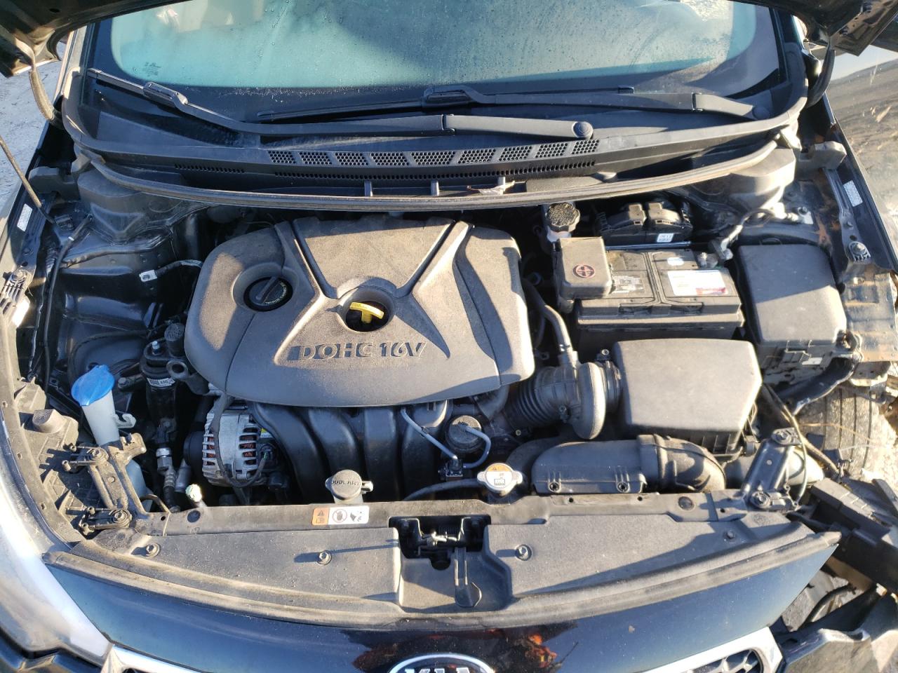 Photo 7 from auction – 2016 KIA FORTE LX with VIN KNAFK4A6XG5571620