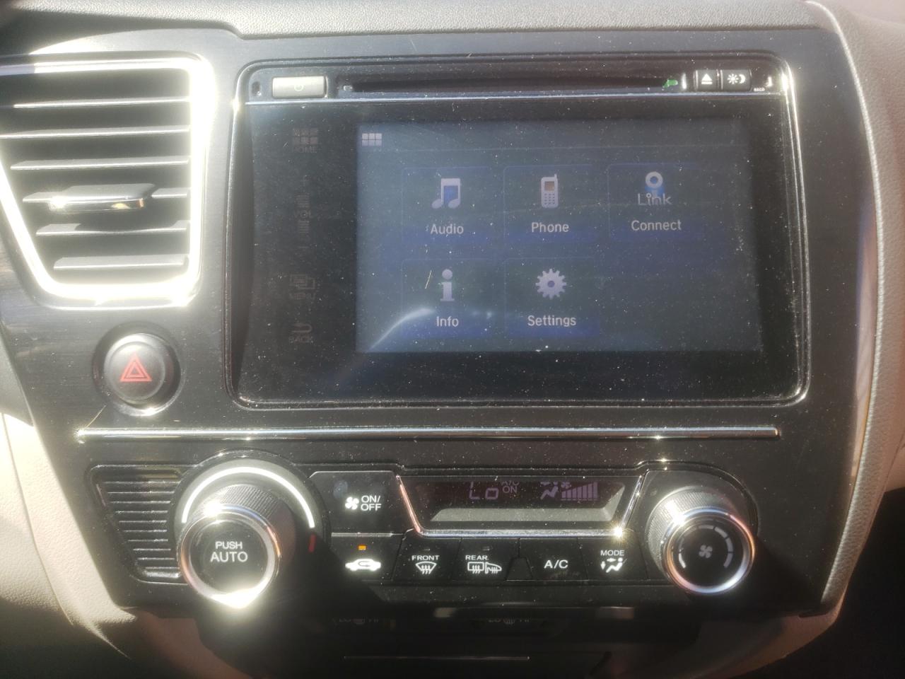 Photo 9 from auction – 2015 HONDA CIVIC EXL with VIN 2HGFB2F92FH553826