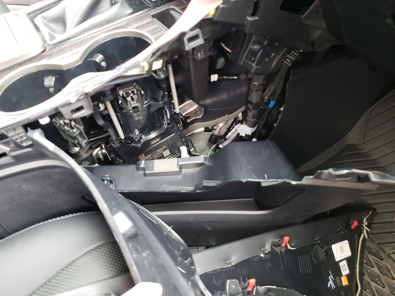 Photo 9 from auction – 2020 LEXUS RX 350 with VIN 2T2JZMDA8LC234557
