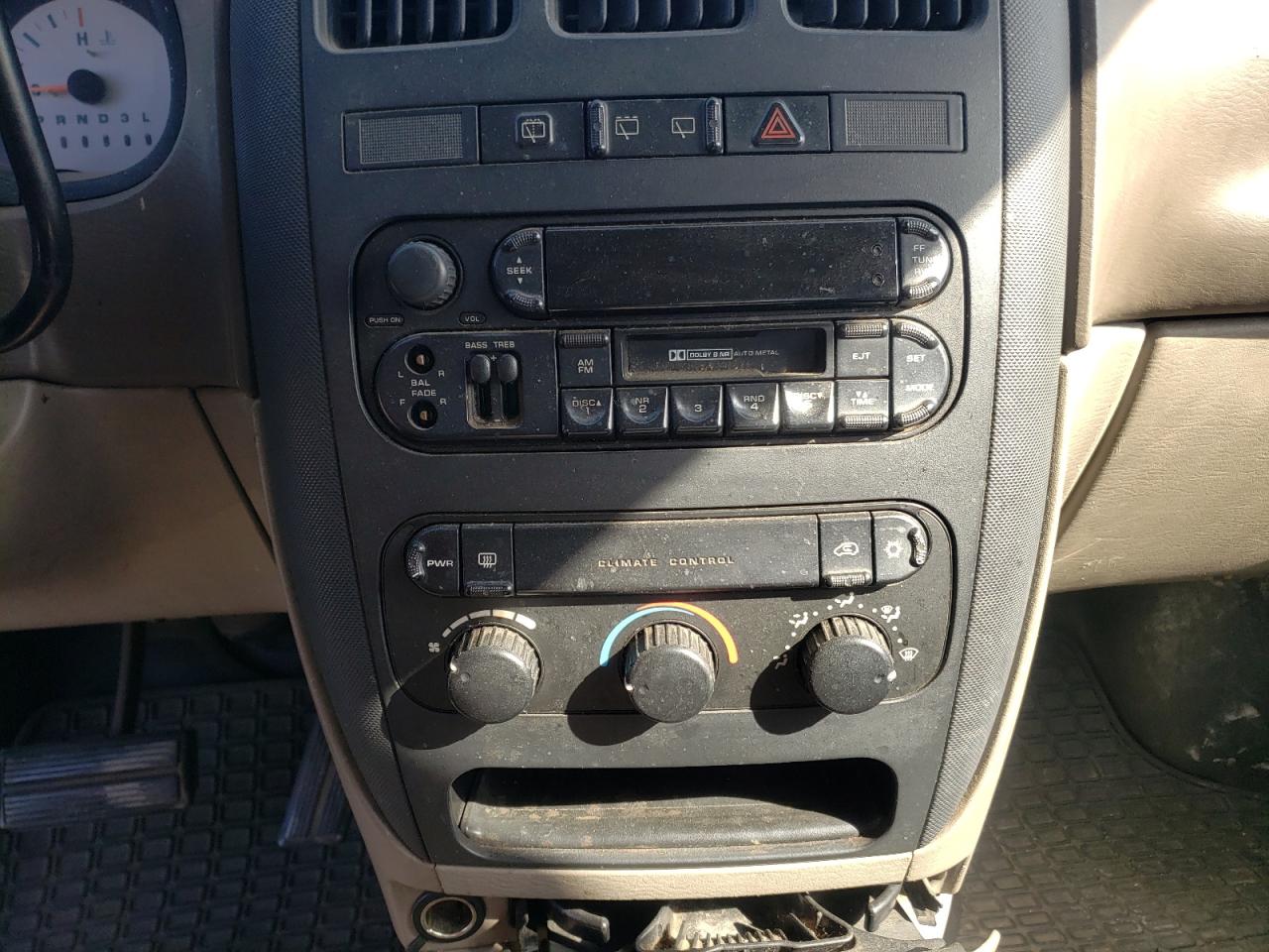 Photo 9 from auction – 2003 DODGE CARAVAN C/ with VIN 1D4GP21333B336963