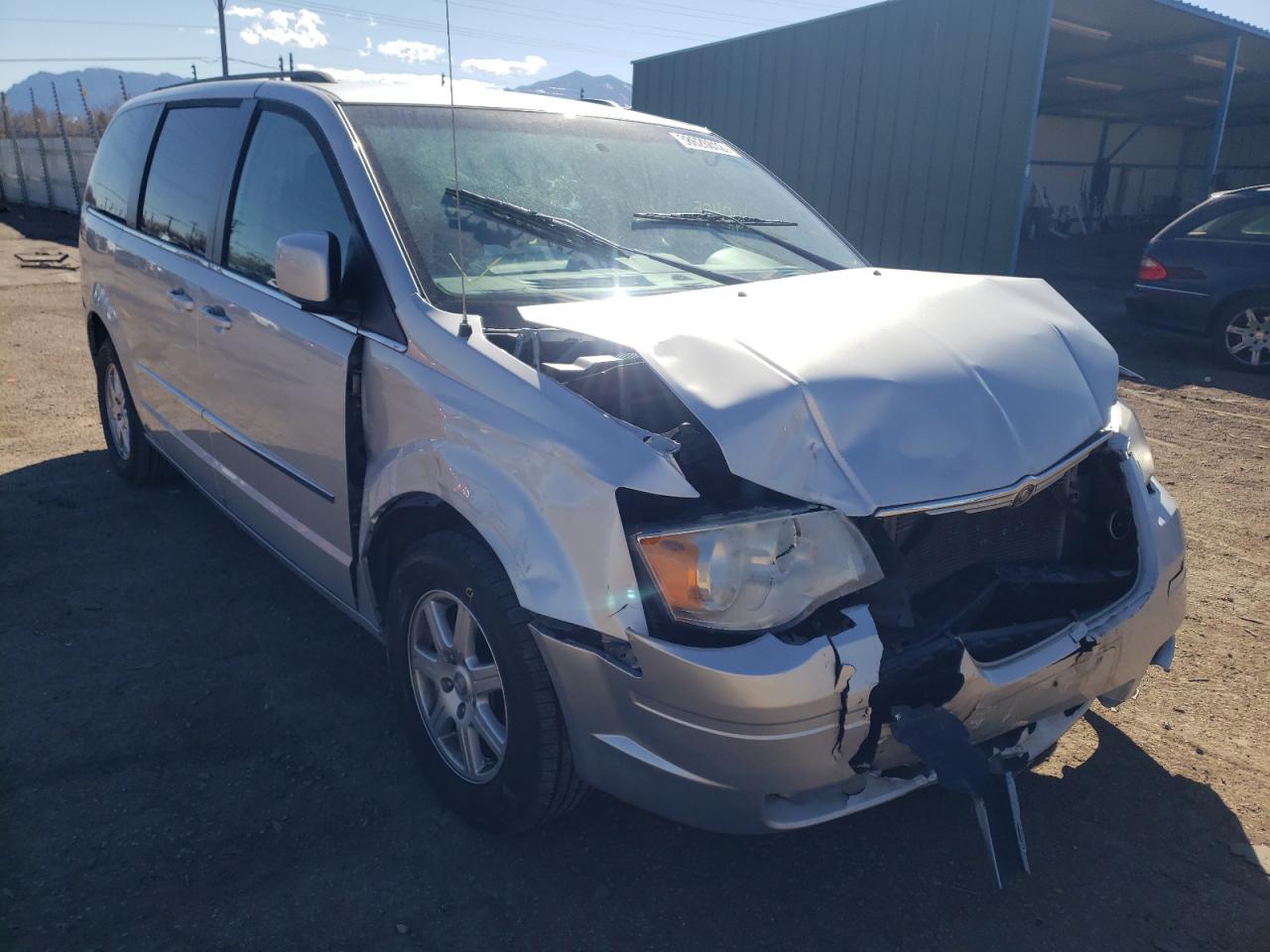 CHRYSLER TOWN & COU 2010 with VIN 2A4RR5D17AR346772 - Photo from auction