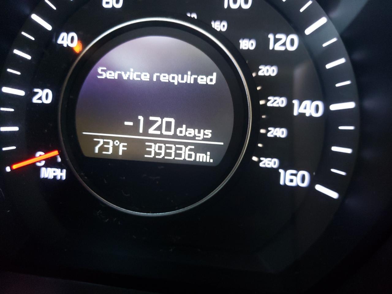 Photo 8 from auction – 2015 KIA OPTIMA LX with VIN 5XXGM4A72FG487487