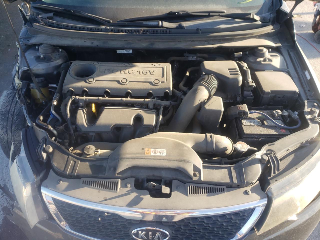 Photo 7 from auction – 2013 KIA FORTE EX with VIN KNAFU4A22D5728625