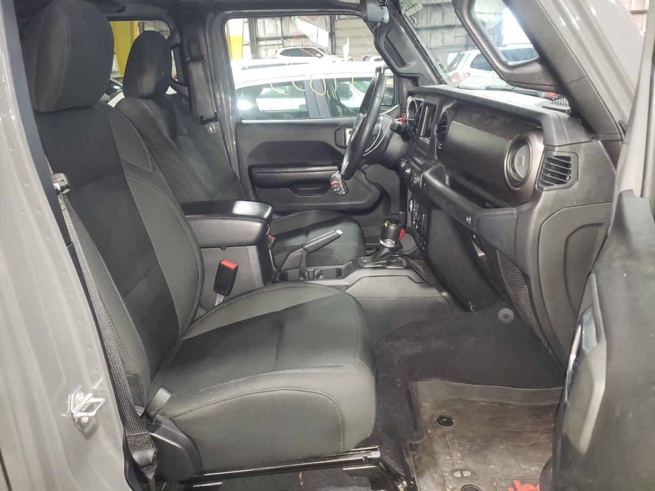 Photo 5 from auction – 2018 JEEP WRANGLER U with VIN 1C4HJXDN3JW202117