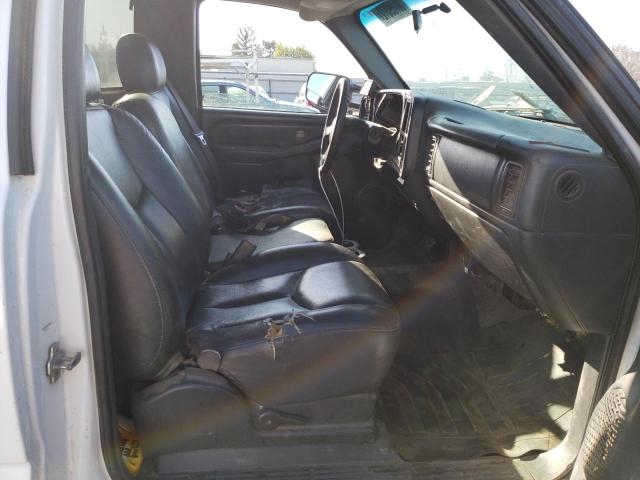 Photo 5 from auction – 2005 CHEVROLET SILVERADO with VIN 1GBHC24U35E168099