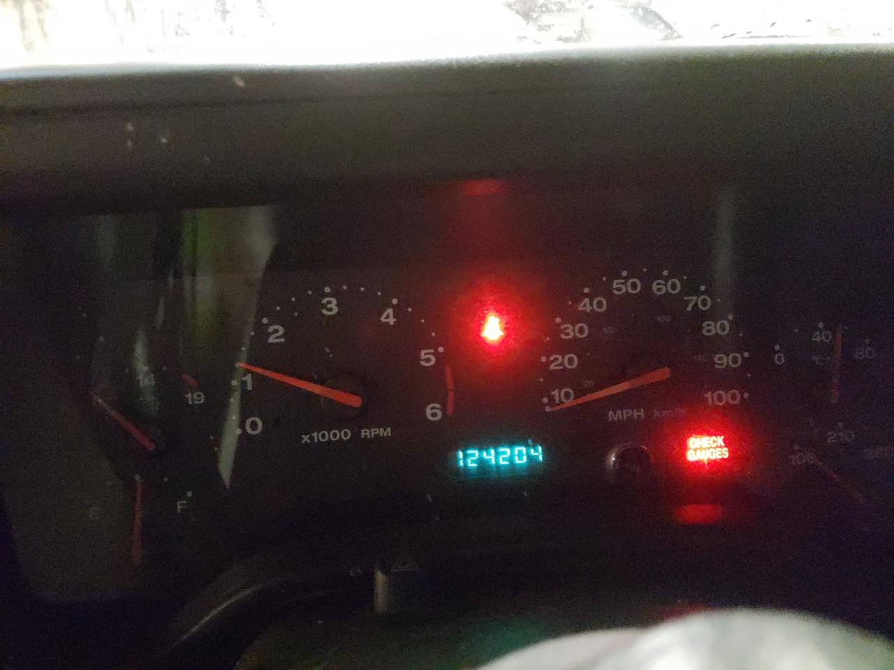 Photo 8 from auction – 2001 JEEP WRANGLER / with VIN 1J4FA49S51P333252