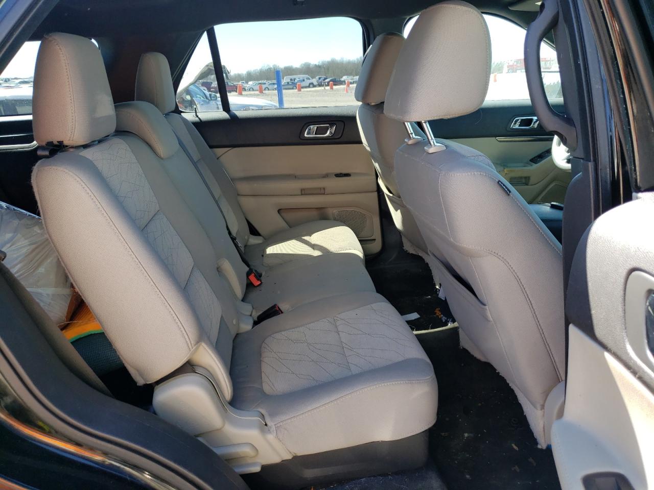 Photo 6 from auction – 2012 FORD EXPLORER with VIN 1FMHK8B89CGA13870