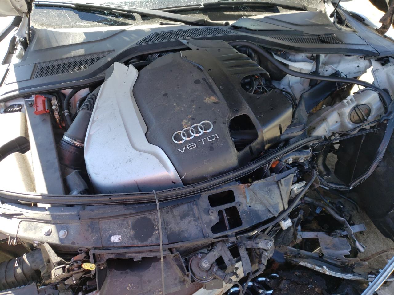 Photo 7 from auction – 2014 AUDI A8 L TDI Q with VIN WAURMAFD3EN003932