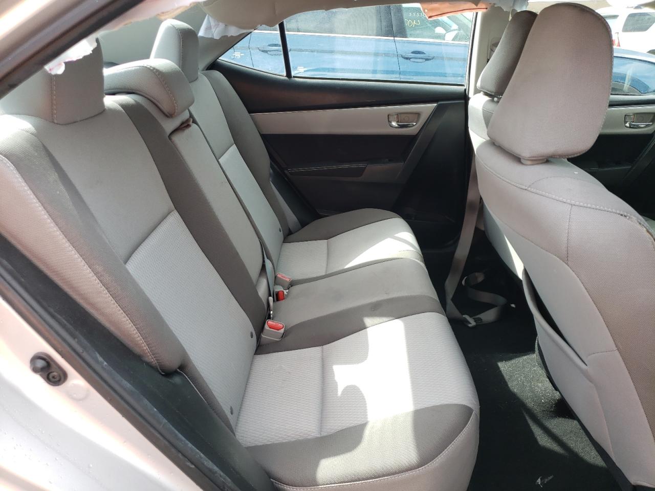 Photo 6 from auction – 2017 TOYOTA COROLLA L with VIN 5YFBURHE2HP661516