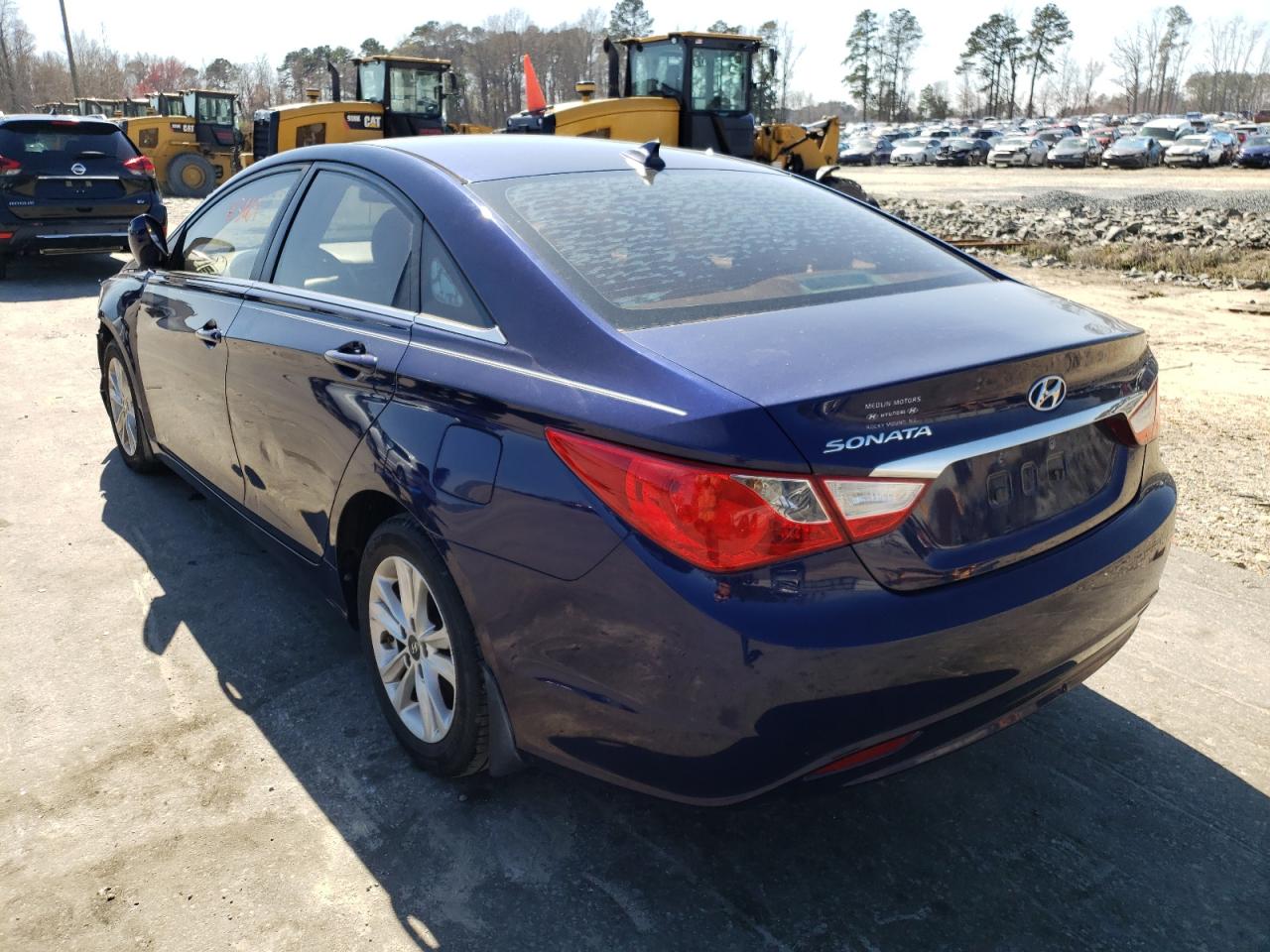 Photo 3 from auction – 2013 HYUNDAI SONATA GLS with VIN 5NPEB4AC2DH577332