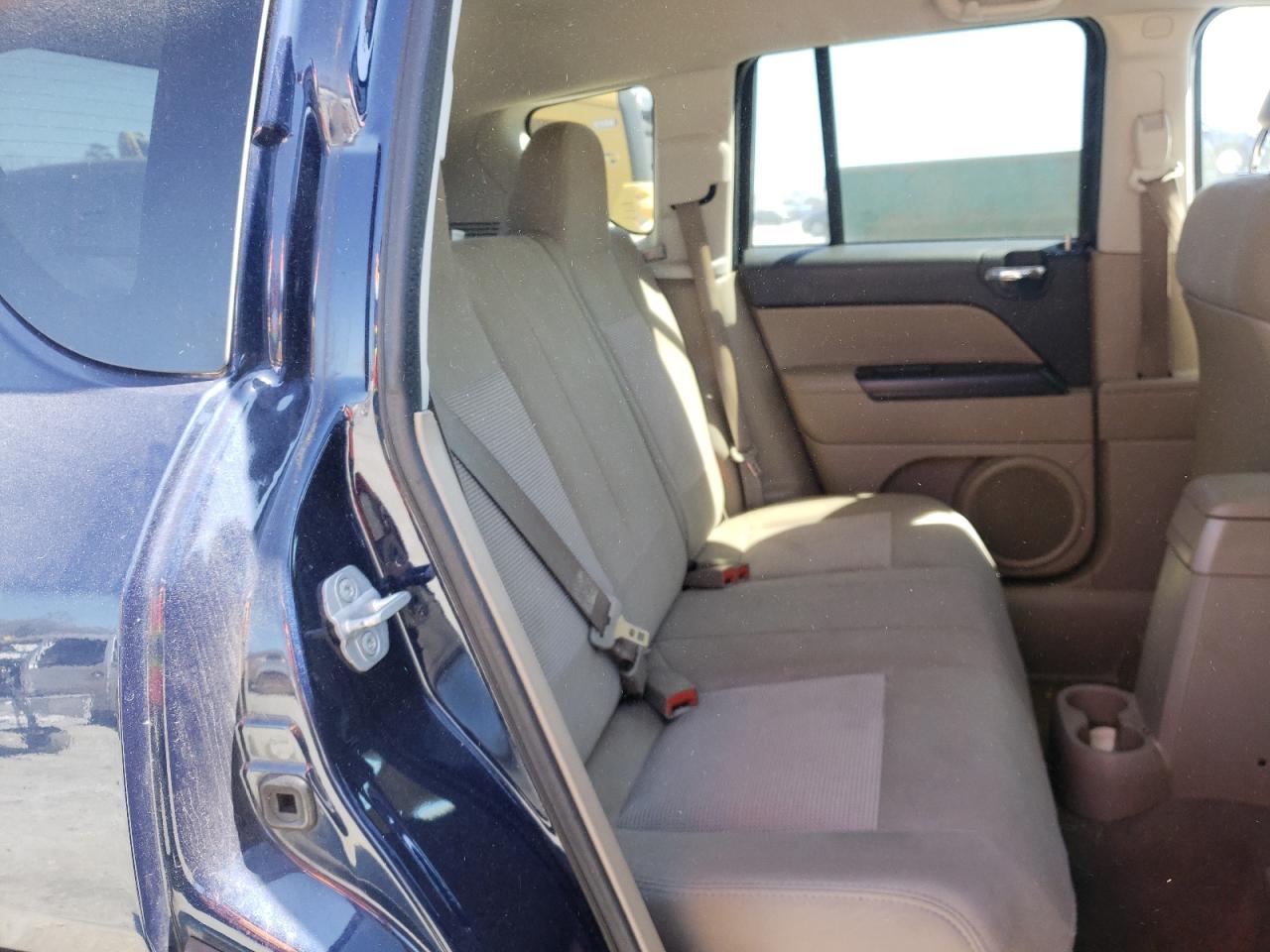 Photo 6 from auction – 2012 JEEP COMPASS SP with VIN 1C4NJCBA1CD627362