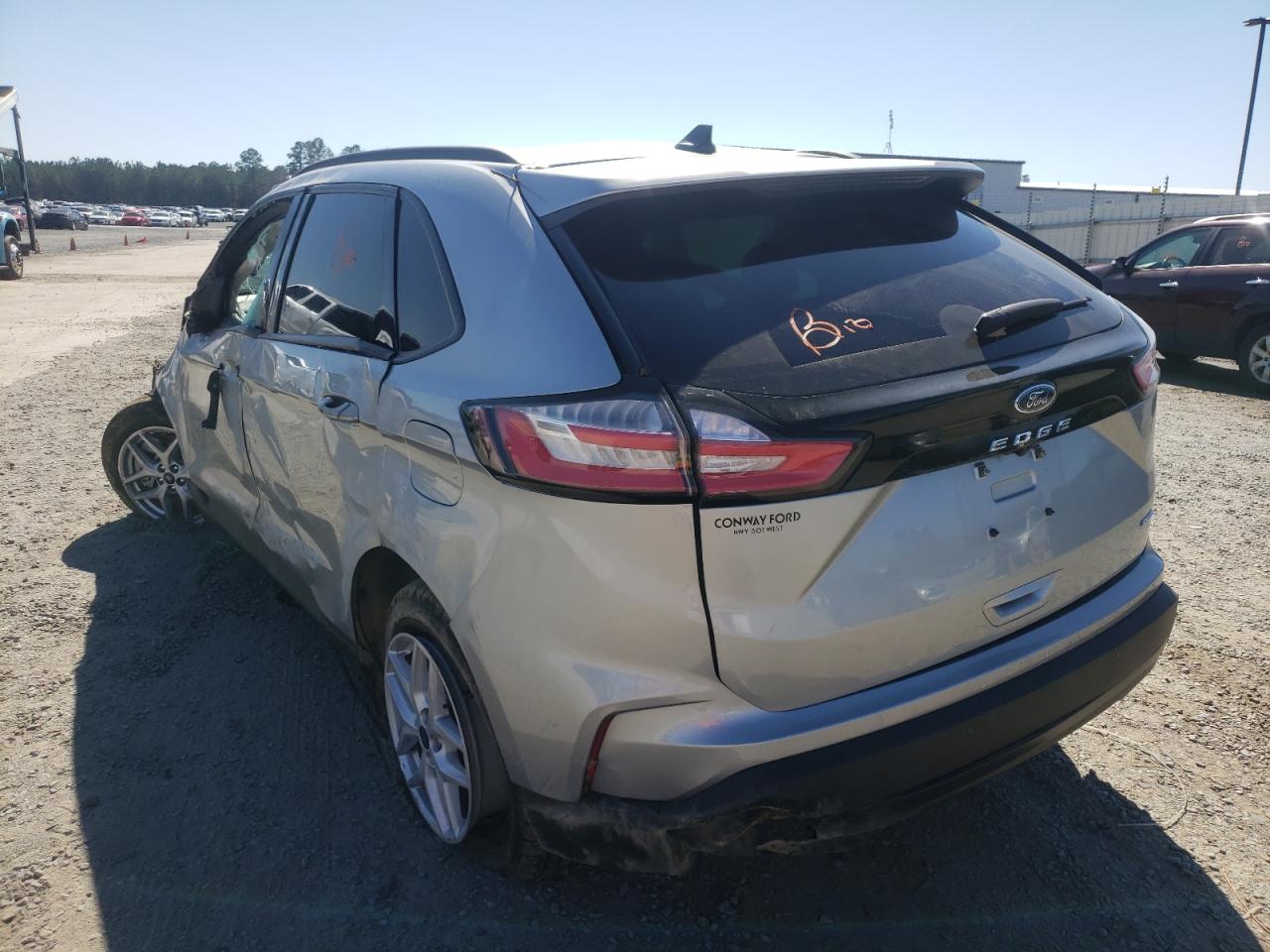 Photo 3 from auction – 2021 FORD EDGE SE with VIN 2FMPK4G98MBA42341
