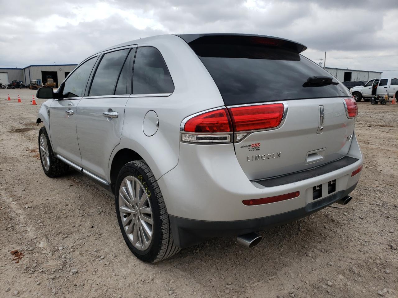 Photo 3 from auction – 2011 LINCOLN MKX with VIN 2LMDJ6JK9BBJ24934