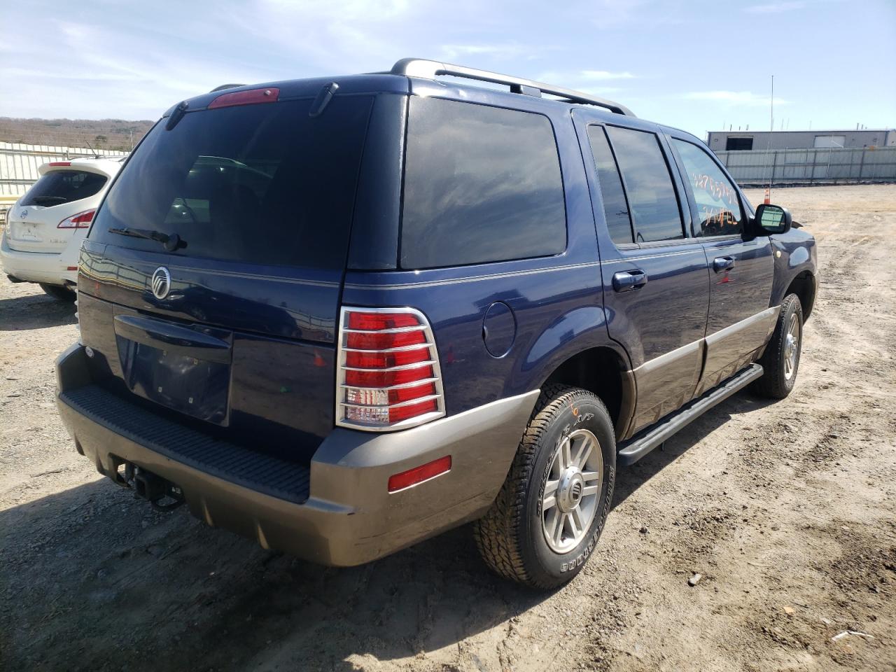 Photo 4 from auction – 2004 MERCURY MOUNTAINEE with VIN 4M2ZU86WX4UJ07765