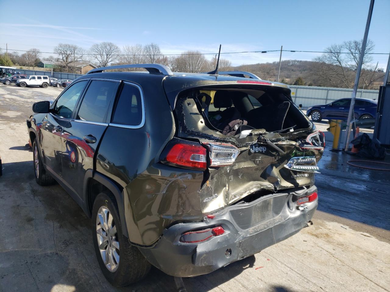 Photo 3 from auction – 2016 JEEP CHEROKEE L with VIN 1C4PJMDBXGW151756