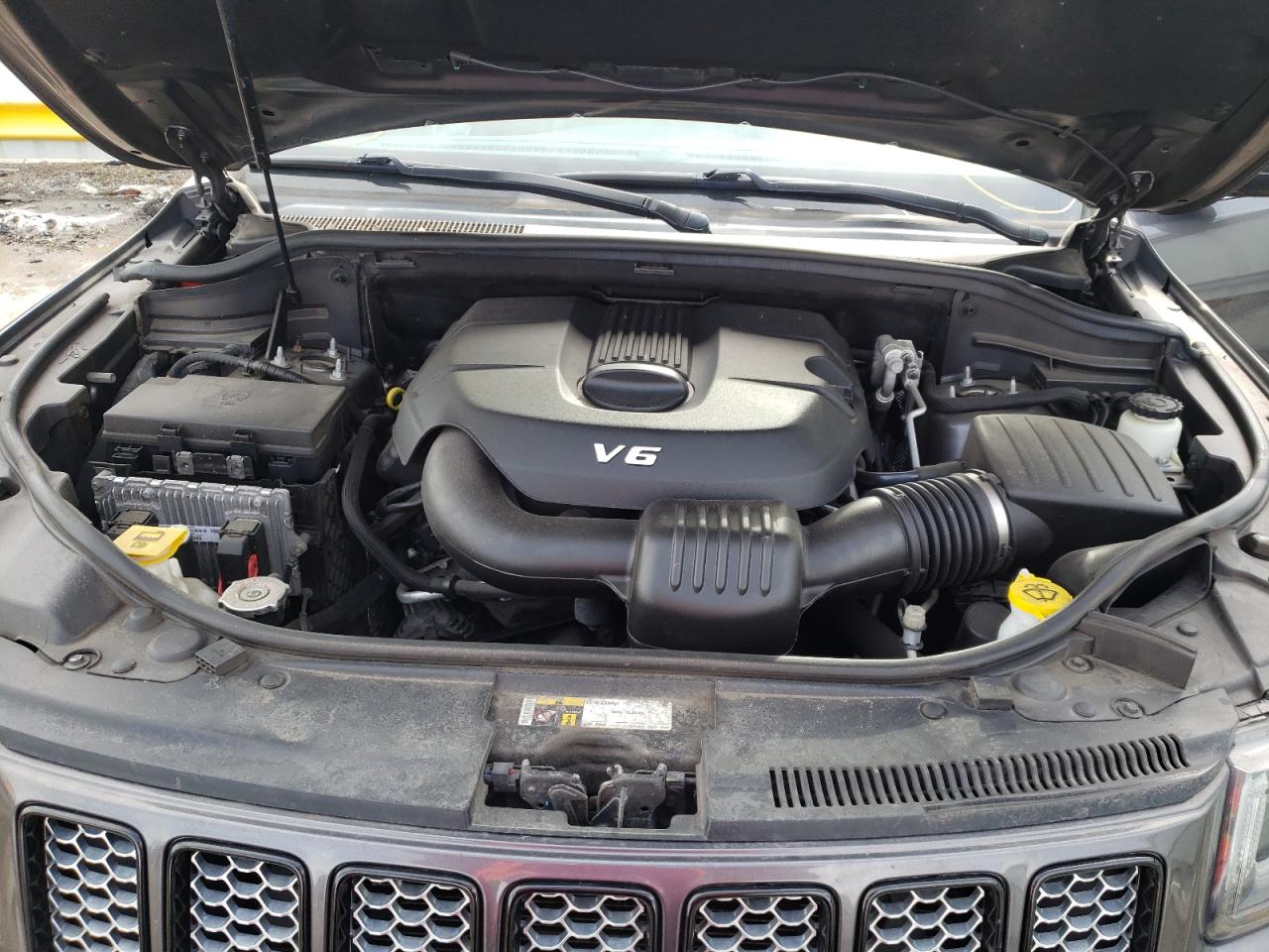Photo 7 from auction – 2015 JEEP GRAND CHER with VIN 1C4RJFAGXFC135447
