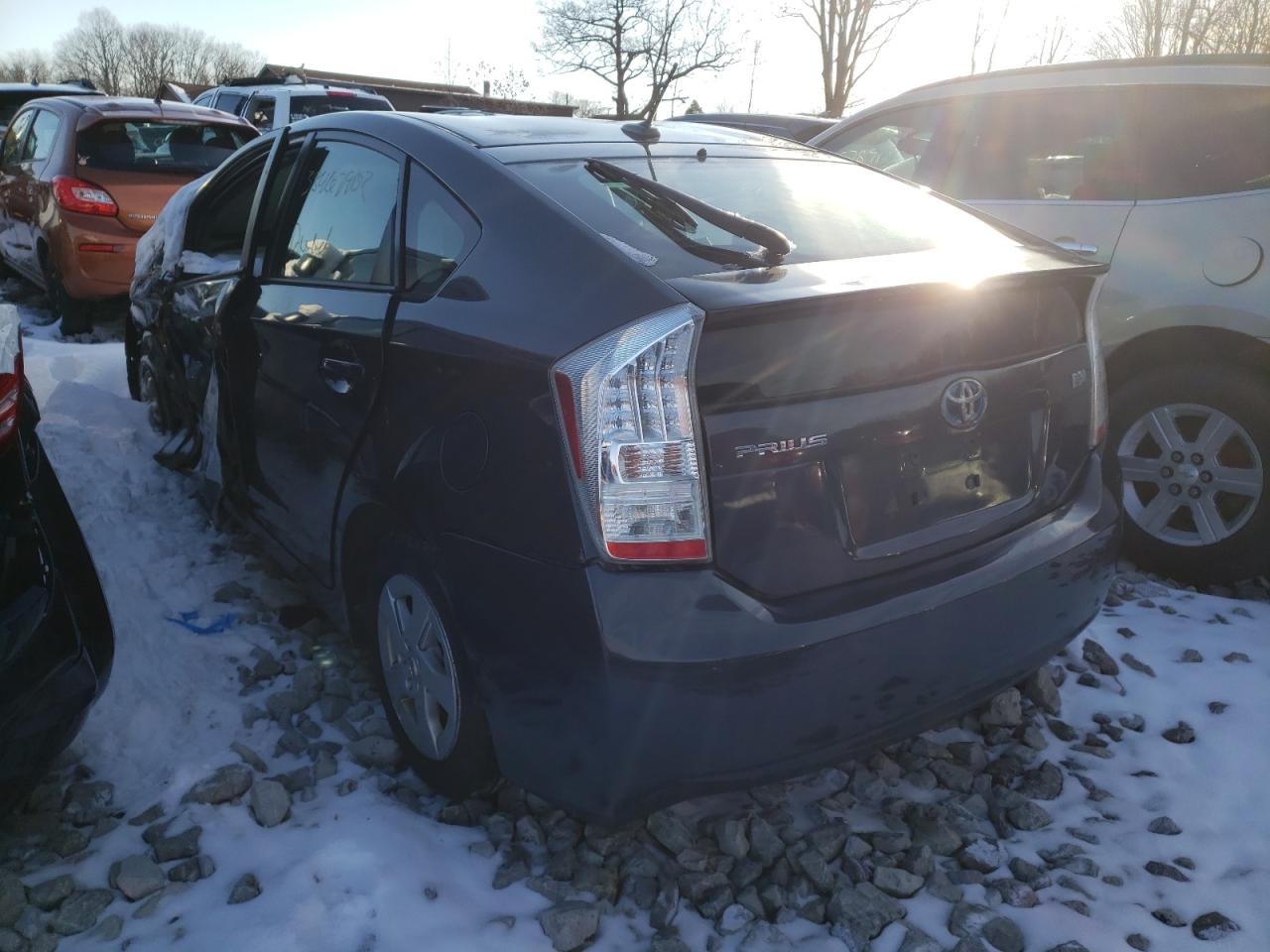 Photo 3 from auction – 2010 TOYOTA PRIUS with VIN JTDKN3DU7A0049867