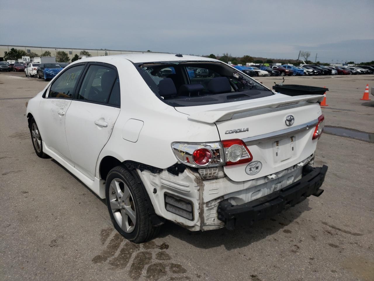 Photo 3 from auction – 2011 TOYOTA COROLLA BA with VIN 2T1BU4EE4BC580581