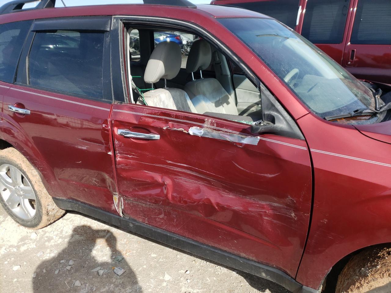 Photo 9 from auction – 2010 SUBARU FORESTER 2 with VIN JF2SH6CC1AG909661