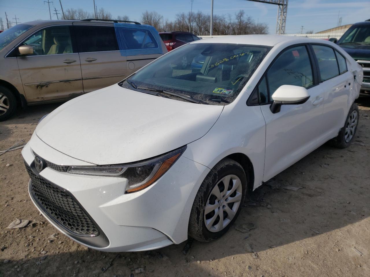 Photo 2 from auction – 2022 TOYOTA COROLLA LE with VIN 5YFEPMAE9NP288276