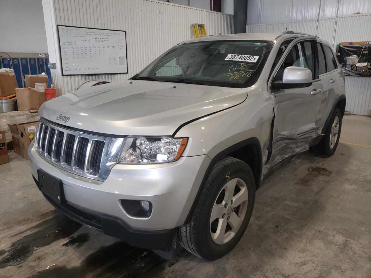 Photo 2 from auction – 2011 JEEP GRAND CHER with VIN 1J4RR4GG6BC587078