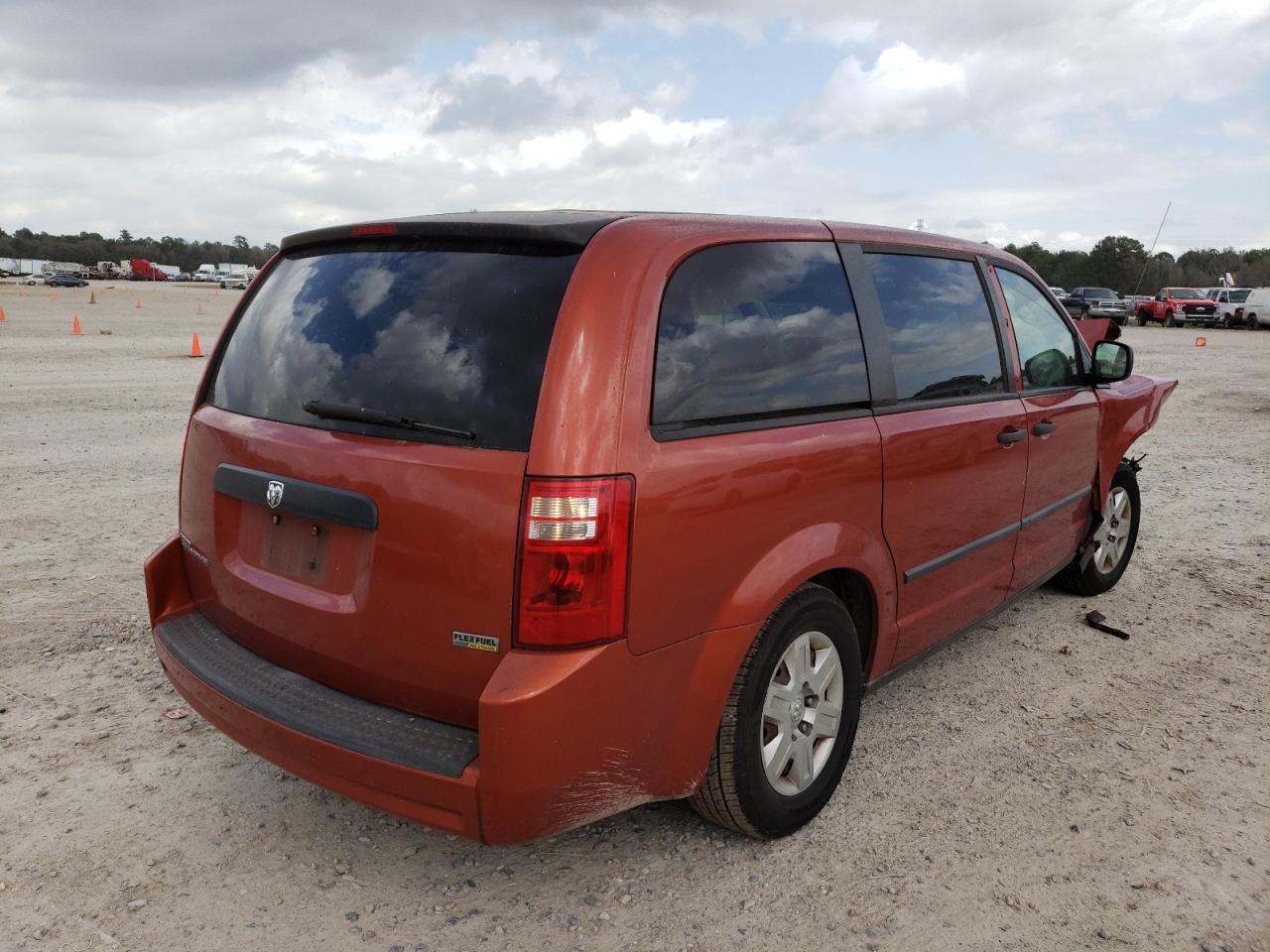 Photo 4 from auction – 2008 DODGE GRAND CARA with VIN 2D8HN44H28R741720