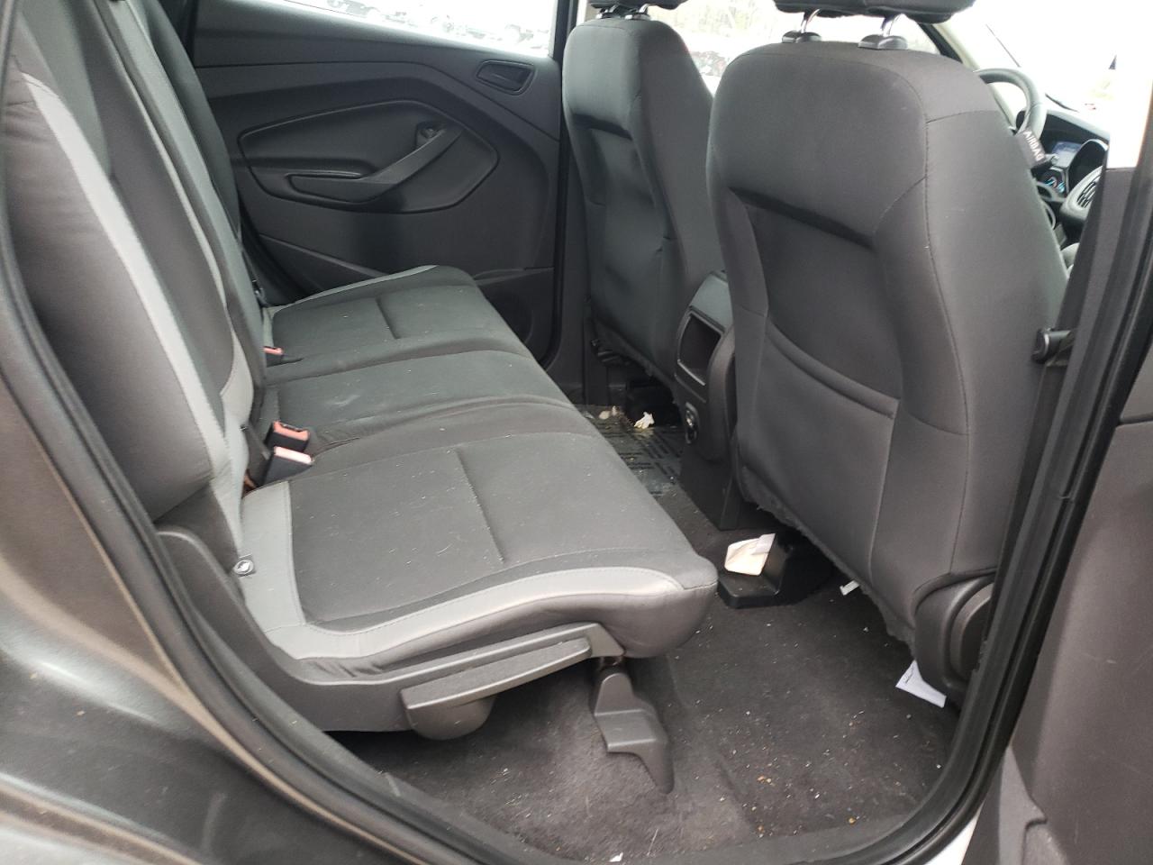 Photo 6 from auction – 2015 FORD ESCAPE S with VIN 1FMCU0F74FUC21040
