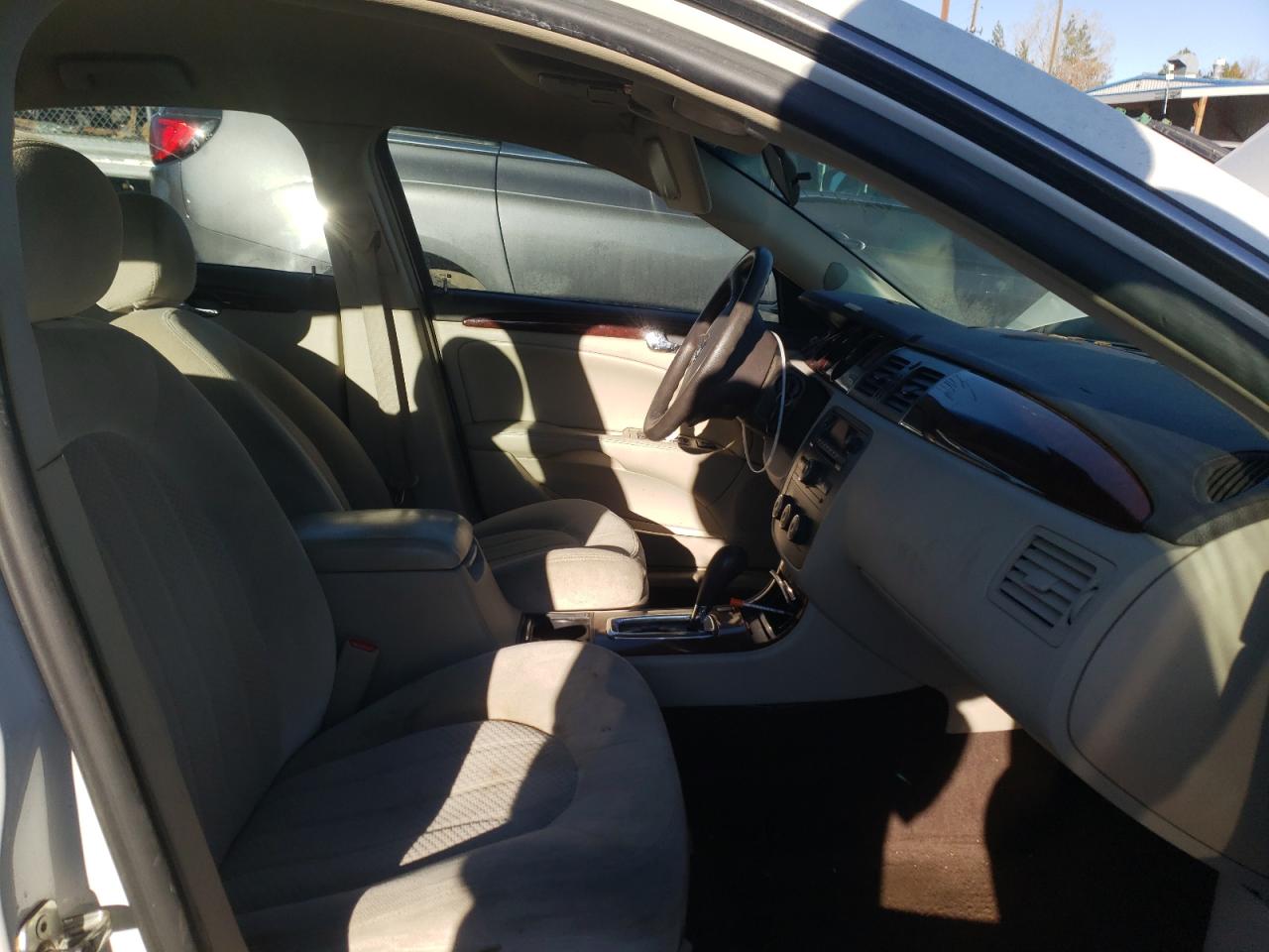 Photo 5 from auction – 2007 BUICK LUCERNE CX with VIN 1G4HP57207U196118