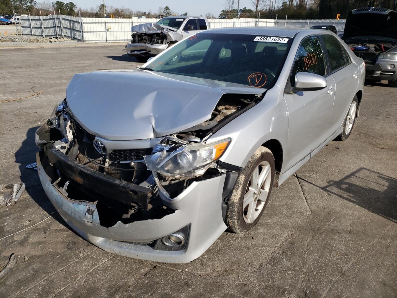 Photo 2 from auction – 2012 TOYOTA CAMRY BASE with VIN 4T1BF1FK9CU146217