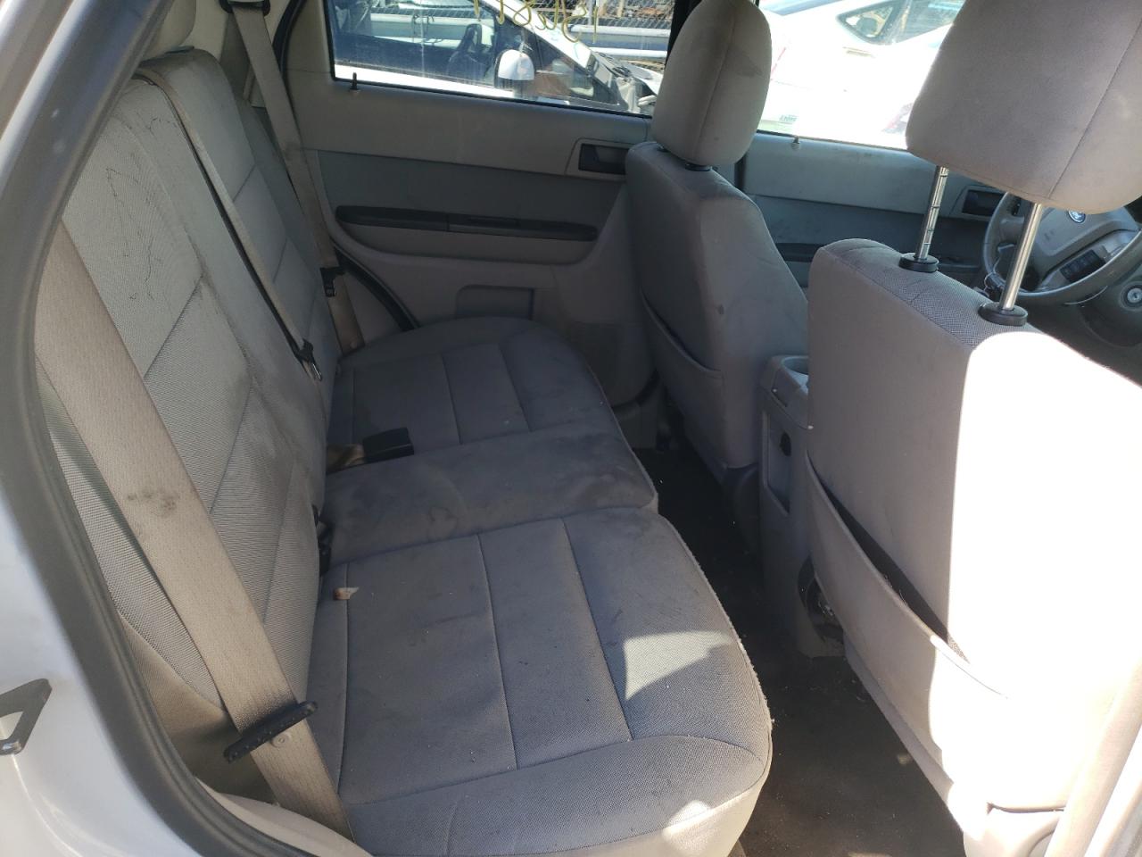Photo 6 from auction – 2012 FORD ESCAPE XLT with VIN 1FMCU9D74CKC71029
