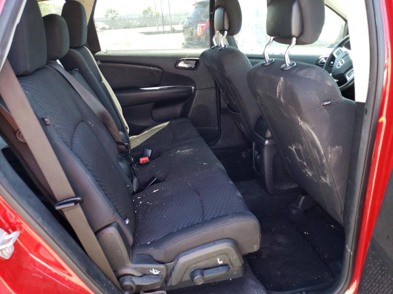 Photo 6 from auction – 2018 DODGE JOURNEY SE with VIN 3C4PDCAB1JT520569