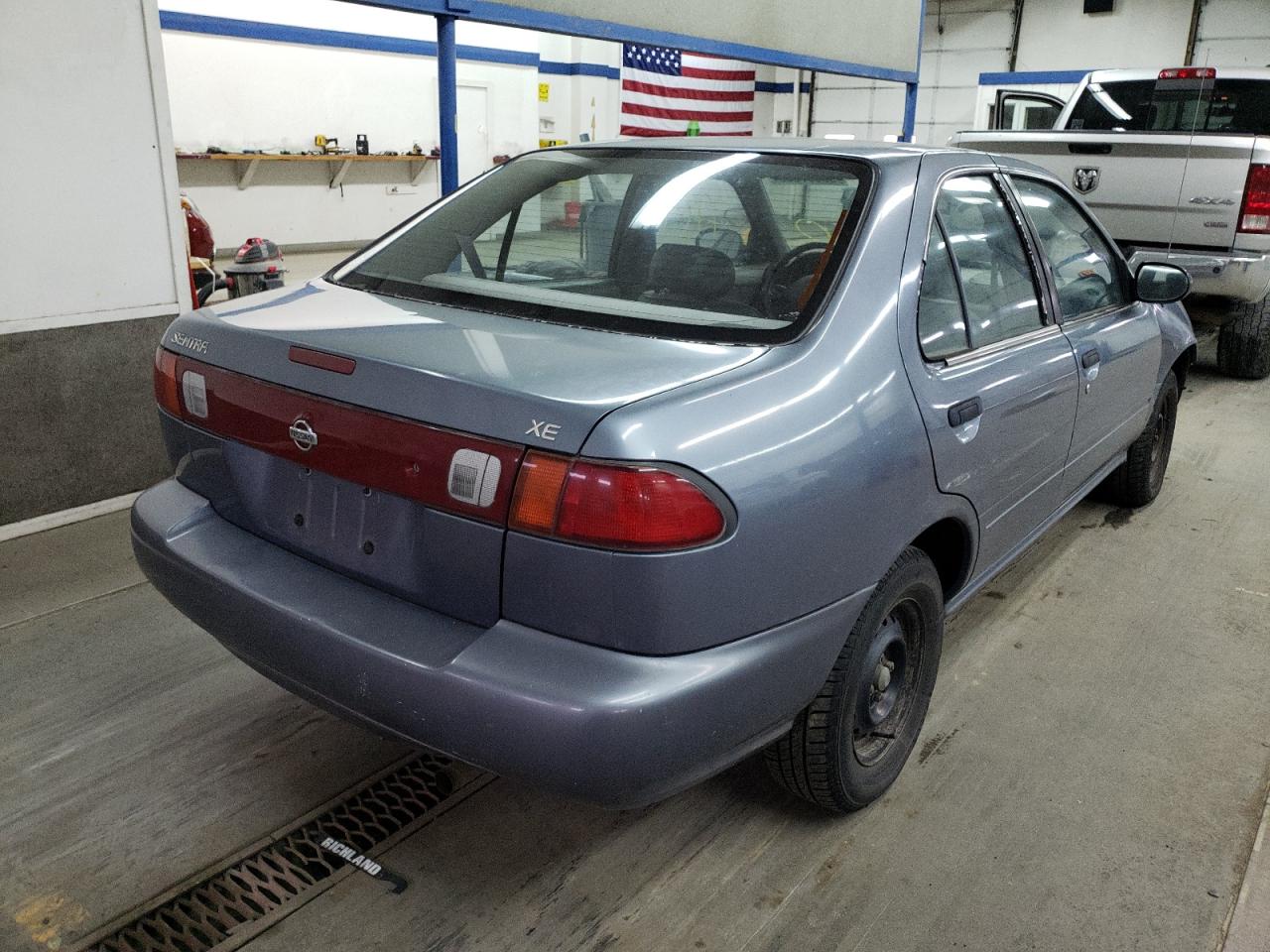 Фото 4 с аукциона – 1998 NISSAN SENTRA E с VIN 1N4AB41D9WC761999