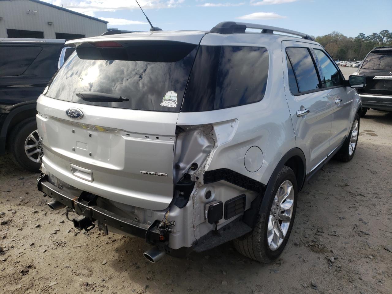 Photo 4 from auction – 2015 FORD EXPLORER X with VIN 1FM5K7D87FGB87158