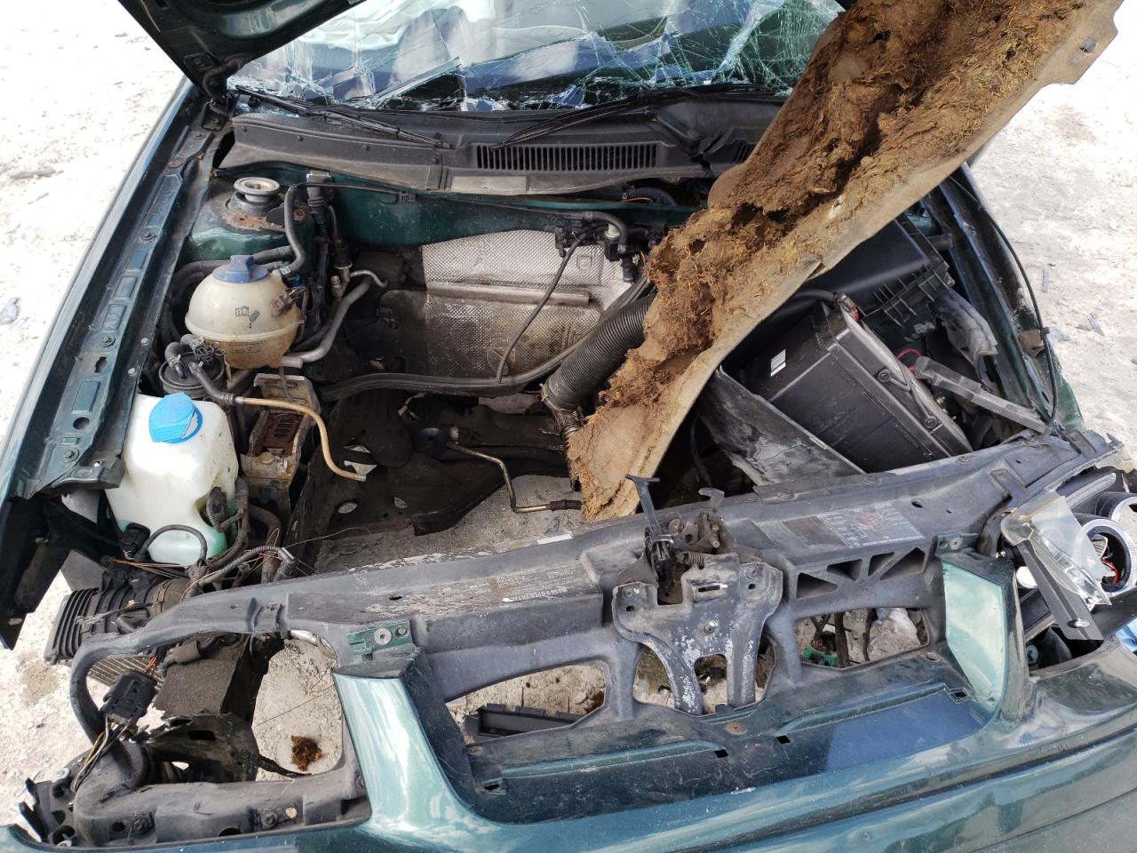 Photo 7 from auction – 2000 VOLKSWAGEN JETTA GLS with VIN 3VWSF29M4YM197253