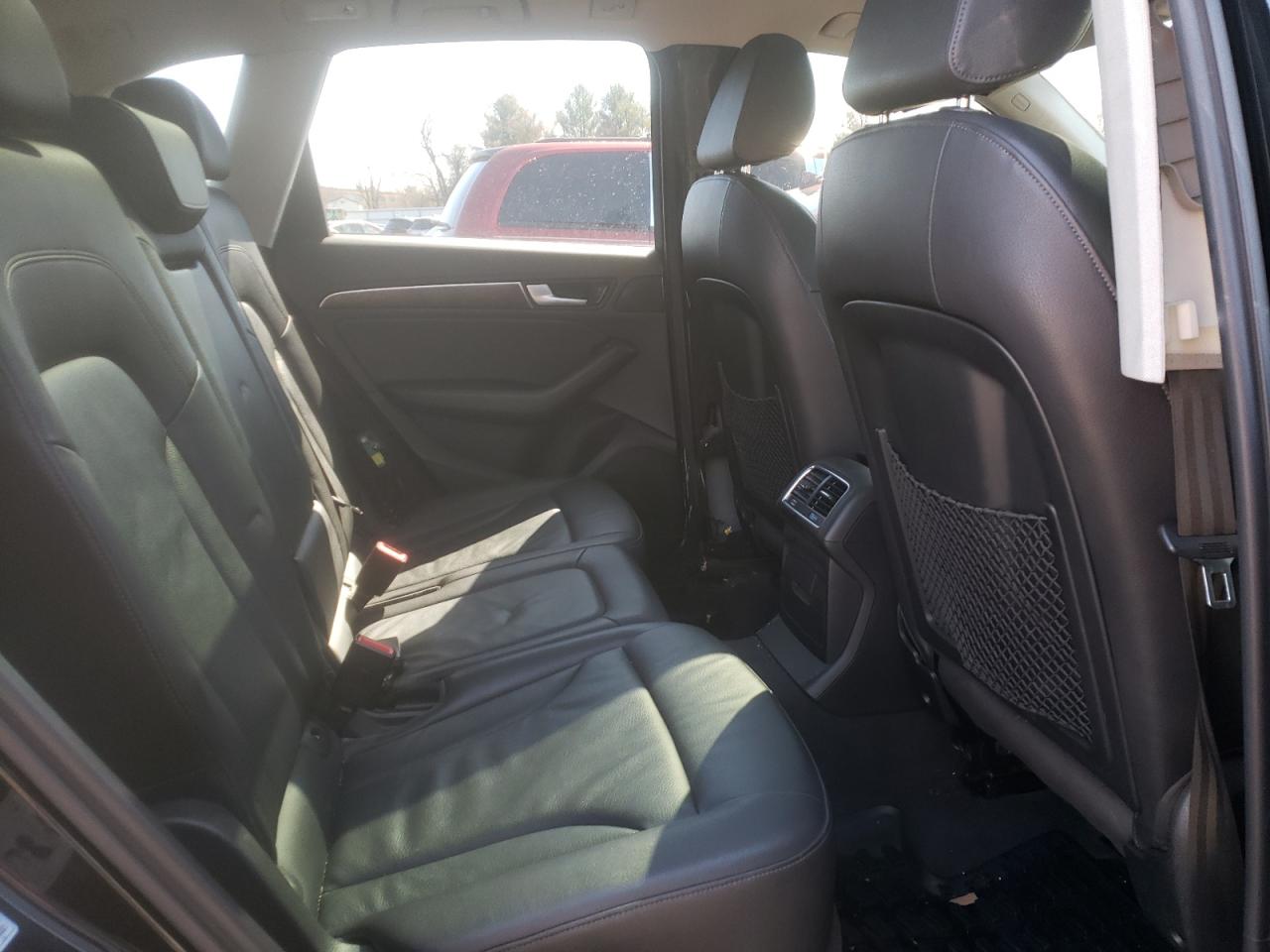 Photo 6 from auction – 2015 AUDI Q5 PREMIUM with VIN WA1LFAFPXFA036216