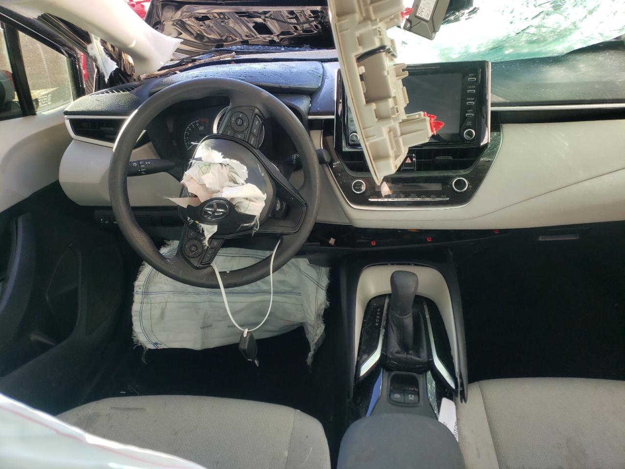 Photo 9 from auction – 2020 TOYOTA COROLLA LE with VIN JTDEPRAE2LJ065897