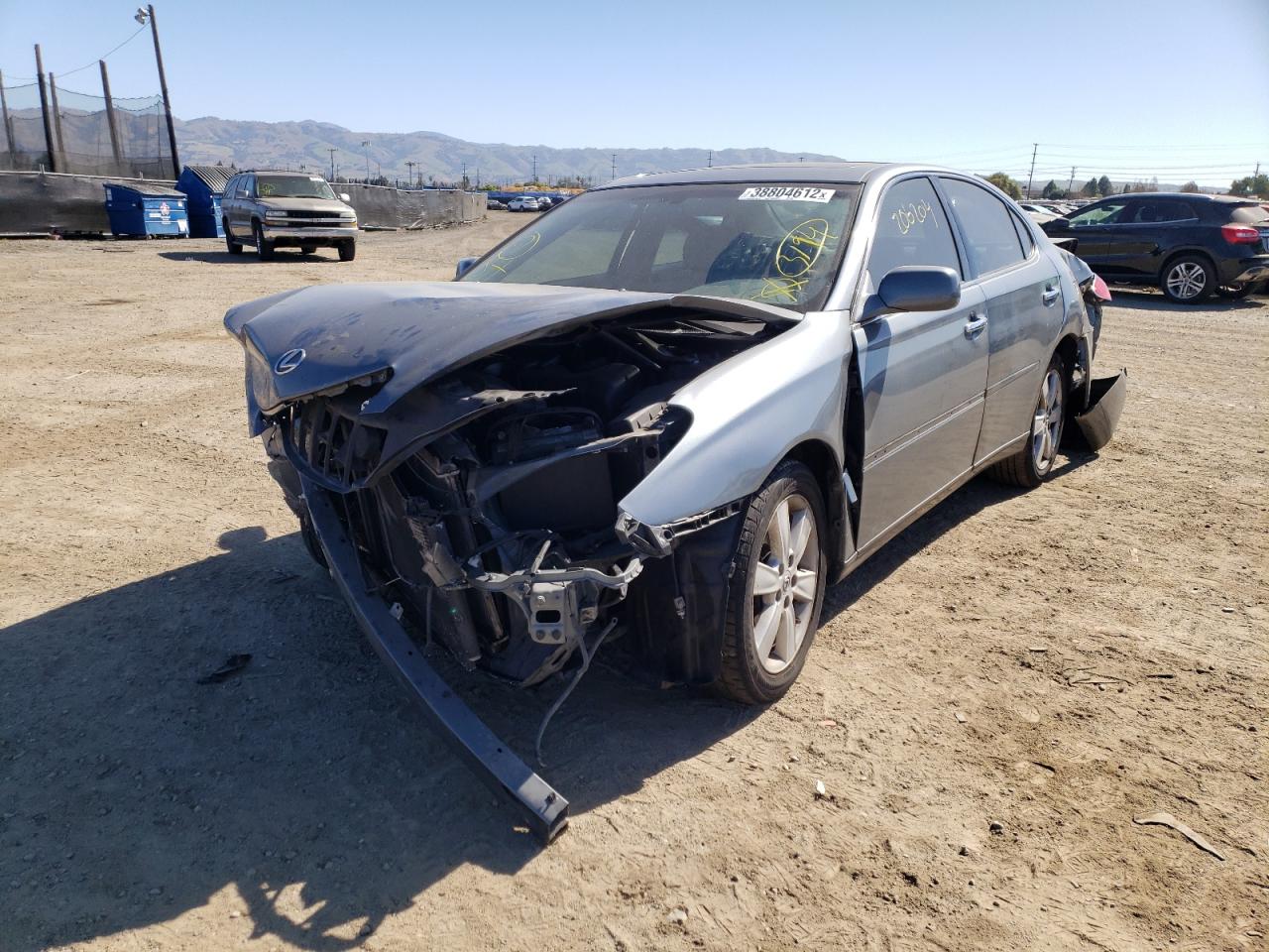 Photo 2 from auction – 2005 LEXUS ES 330 with VIN JTHBA30G555115030